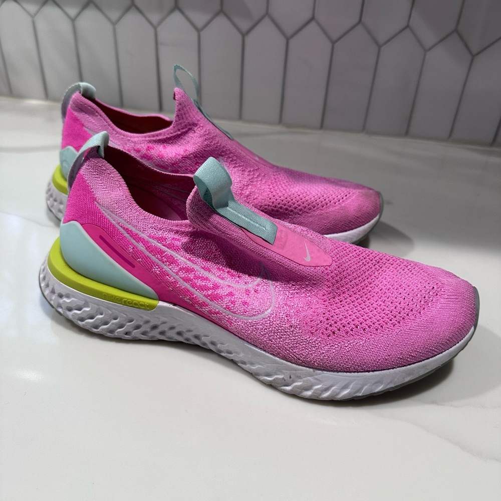 Nike Epic React Women’s Running Shoes Size 9.5